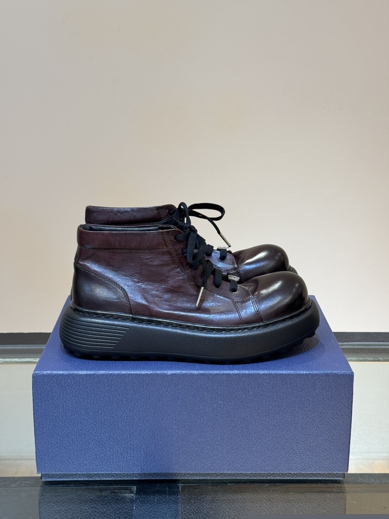 ch**an D*or casual shoes